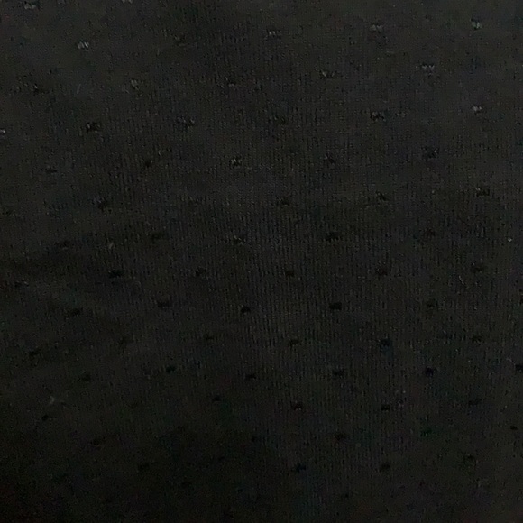 Lululemon Wunder Under in Black size 6 - Picture 2 of 3